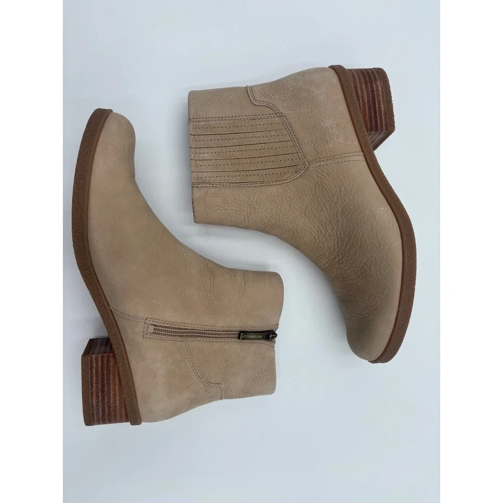 Dansko‎ Daisie Waterproof Chelsea Boots EU 41 Tan Nubuck Womens 10–10.5